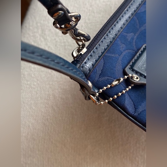 Coach Navy Blue Sequin Wristlet - Picture 6 of 10